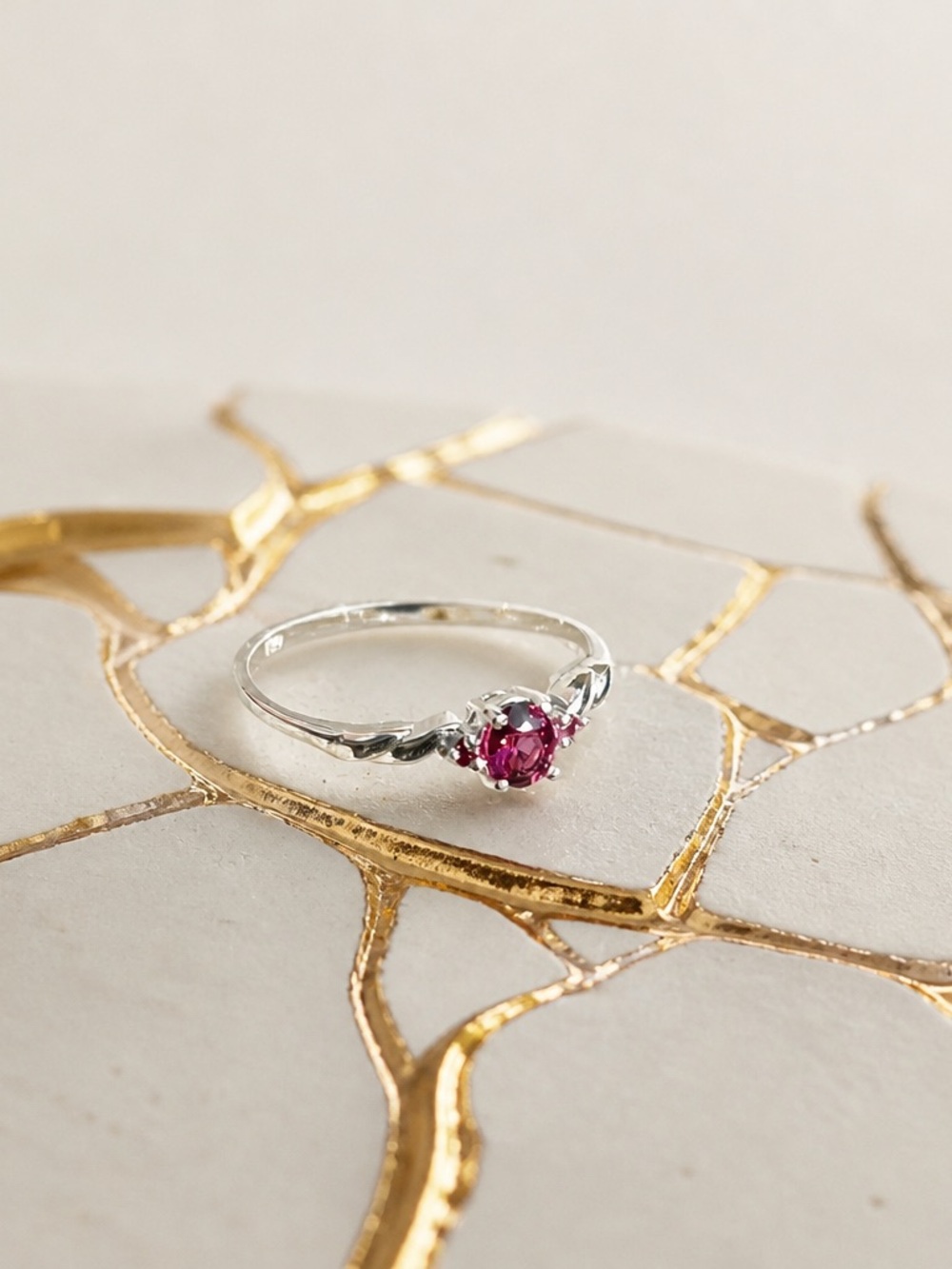 NEW! Rhodolite Ring - Picture 6 of 15